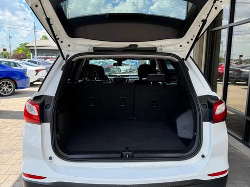 Used 2020 Chevrolet Equinox LS w/ LS Convenience Package FWD image 15