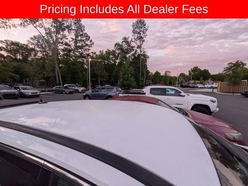 Used 2023 Lincoln Corsair FWD image 10