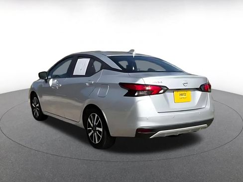 Used 2025 Nissan Versa SV FWD image 11