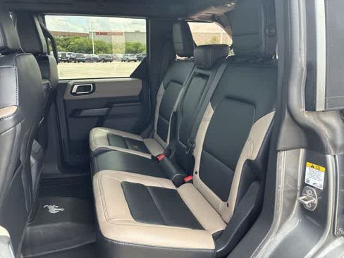 Used 2024 Ford Bronco Wildtrak AWD/4WD image 19