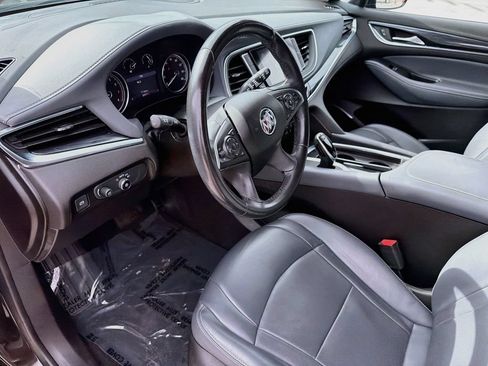 Used 2021 Buick Enclave Essence FWD image 27