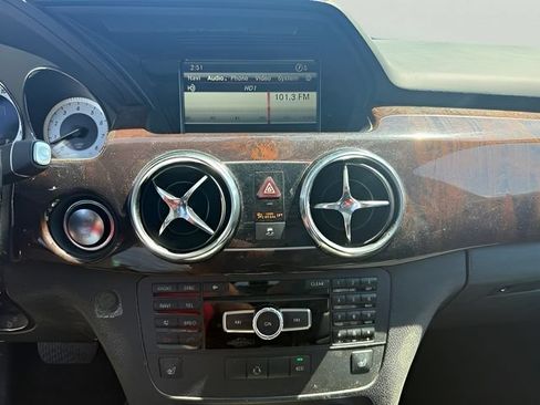 Used 2014 Mercedes-Benz GLK 350 4MATIC image 13