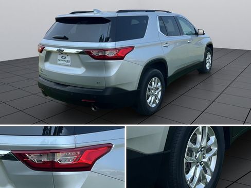 Used 2021 Chevrolet Traverse LT AWD/4WD image 12