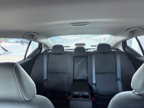 Used 2024 Nissan Altima 2.5 S FWD image 25
