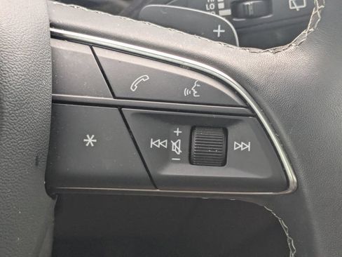 Used 2025 Audi Q8 Premium Plus AWD/4WD image 12