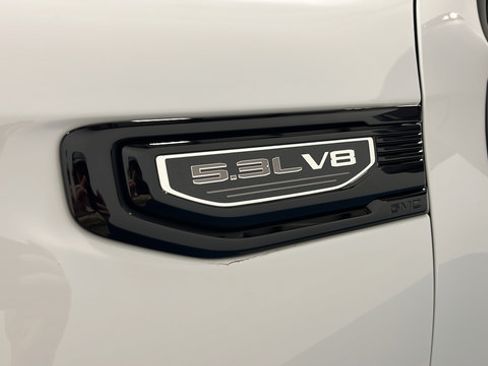 Used 2024 GMC Sierra 1500 Elevation w/ Elevation Premium Package AWD/4WD image 42