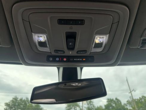 Used 2021 Chevrolet Silverado 1500 LTZ image 27