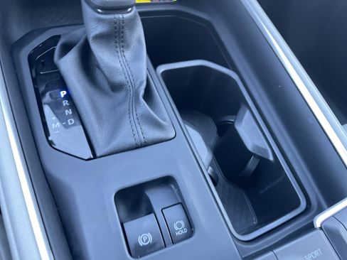 Used 2024 Toyota Grand Highlander XLE image 33