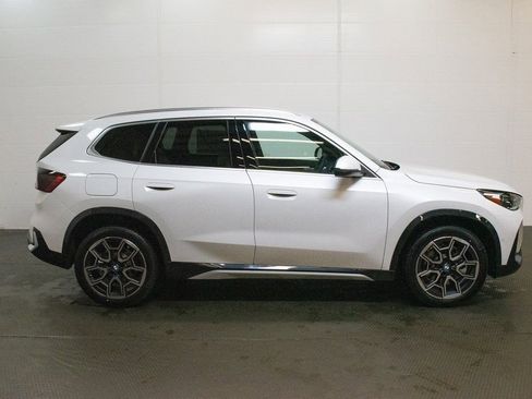 New 2026 BMW X1 xDrive28i w/ Technology Package image 3