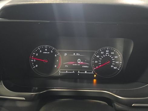 Used 2023 Kia Sorento LX FWD image 17