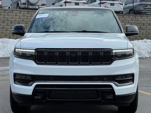 Used 2023 Jeep Grand Wagoneer Series III w/ Rear Seat Video Group 1 image 45