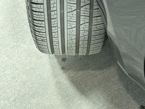 Certified 2025 Porsche Macan image 43