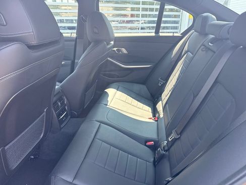 Used 2023 BMW 330i xDrive Sedan w/ Premium Package AWD/4WD image 10