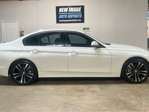 Used 2018 BMW 330i Sedan image 1