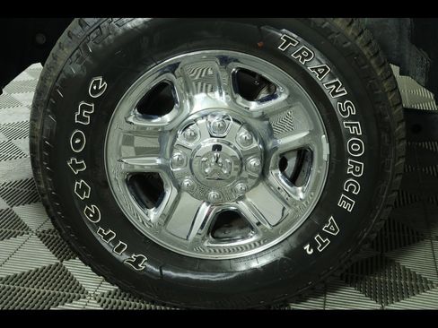 Used 2024 RAM 2500 Tradesman w/ Chrome Appearance Group image 21