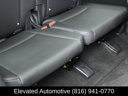 Used 2025 Hyundai Santa Fe Calligraphy AWD/4WD image 11