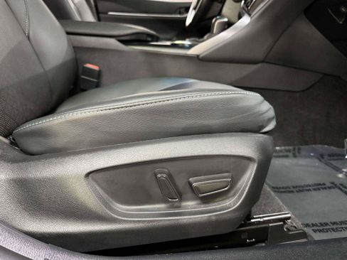 Used 2020 Toyota Camry XSE FWD image 39
