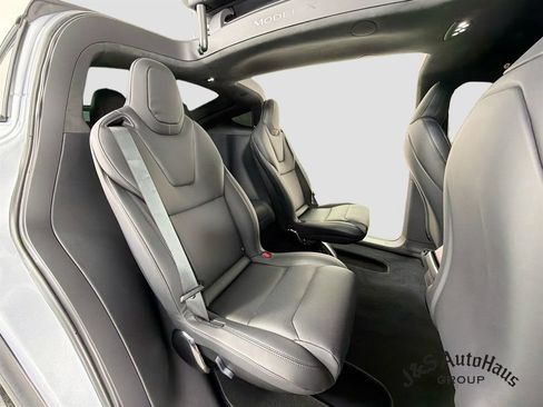 Used 2026 Tesla Model X Plaid AWD/4WD image 35