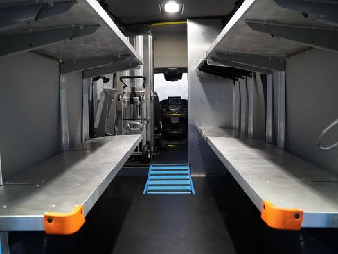 Used 2024 RAM ProMaster 3500 image 17