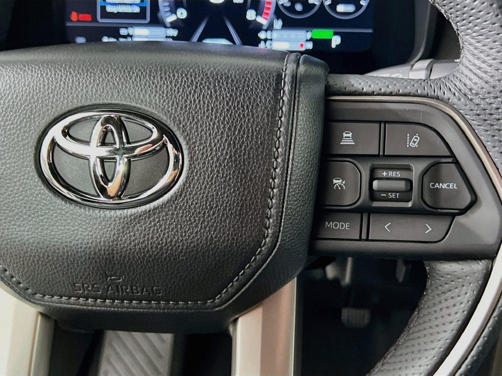 New 2026 Toyota Tundra Limited w/ Limited PVM Package AWD/4WD image 16
