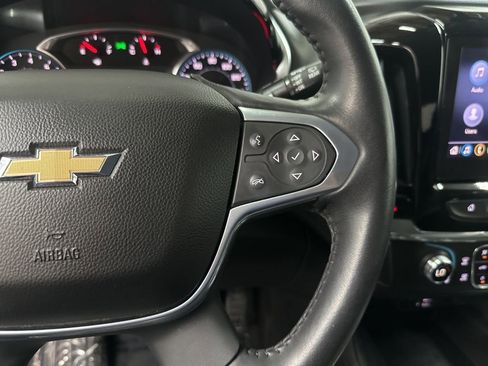 Used 2021 Chevrolet Traverse RS image 17