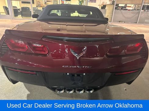 Used 2019 Chevrolet Corvette Stingray Convertible RWD image 7