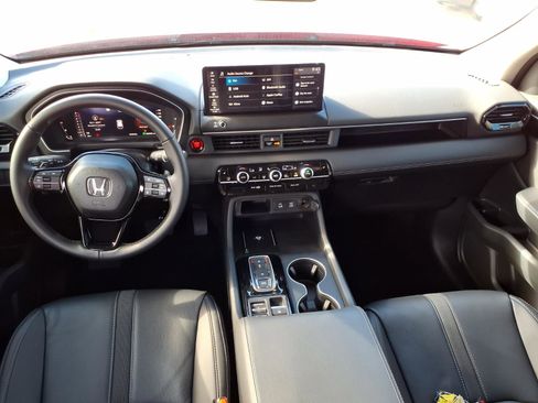 Certified 2026 Honda Pilot EX-L image 4