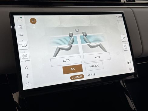 New 2026 Land Rover Range Rover Sport SE image 15