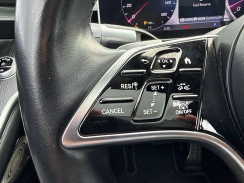 Used 2022 Mercedes-Benz S 500 4MATIC w/ AMG Line Package image 19