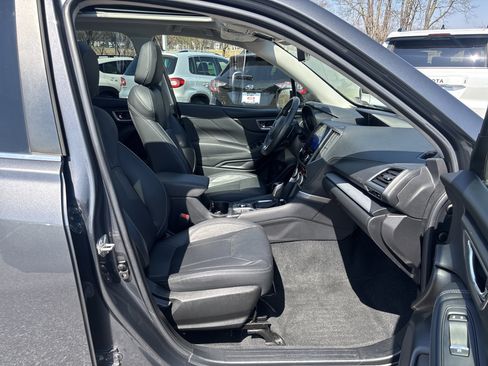 Used 2021 Subaru Forester Limited image 17