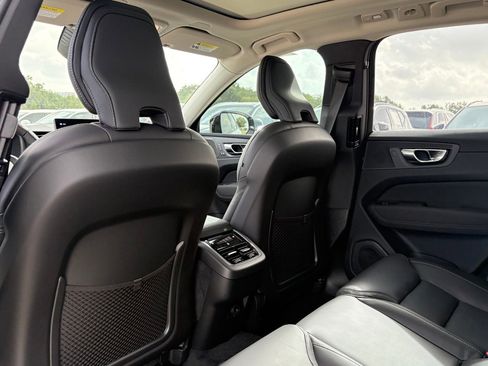New 2026 Volvo XC60 B5 Ultra w/ Protection Package Premier image 22