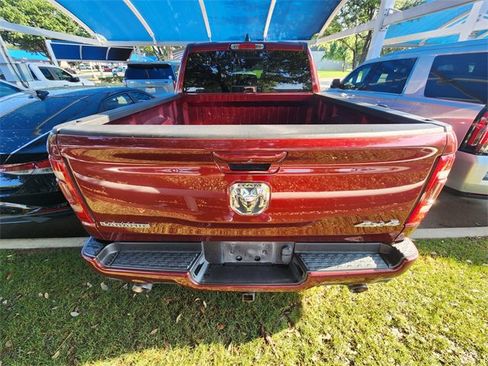 Used 2021 RAM 1500 Laramie w/ Sport Appearance Package AWD/4WD image 5