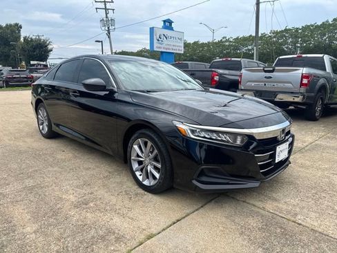 Used 2021 Honda Accord LX image 3