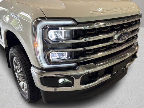 Used 2025 Ford F350 King Ranch w/ Chrome Package AWD/4WD image 11