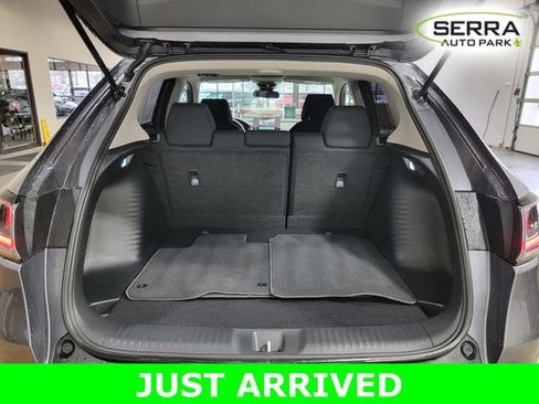 Certified 2025 Honda HR-V LX image 35