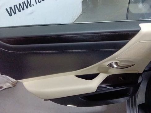 Used 2022 Lexus ES 250 250 w/ Premium Package image 23