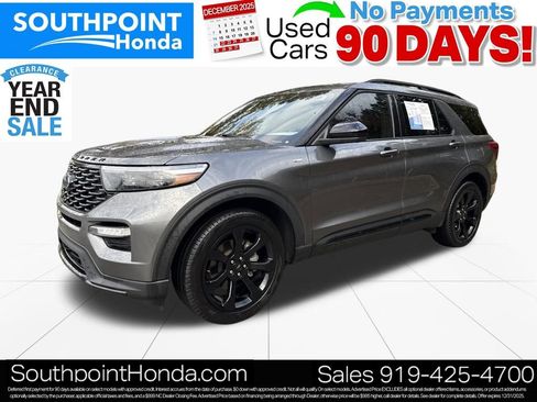Used 2023 Ford Explorer ST-Line w/ Class IV Trailer Tow Package image 3