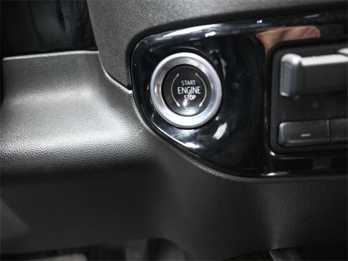 Used 2023 Chevrolet Silverado 1500 LT Trail Boss w/ Convenience Package II image 17