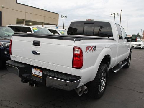 Used 2014 Ford F250 Lariat w/ Lariat Interior Package image 7