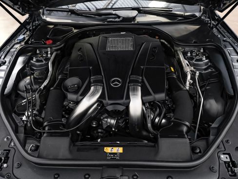 Used 2014 Mercedes-Benz SL 550 image 29