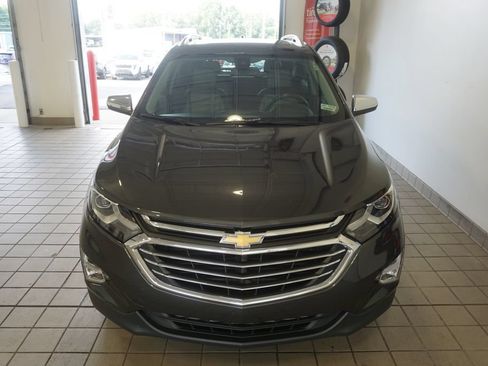 Used 2018 Chevrolet Equinox Premier AWD/4WD image 17