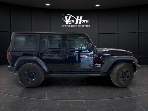 Used 2020 Jeep Wrangler Unlimited Sport AWD/4WD image 8