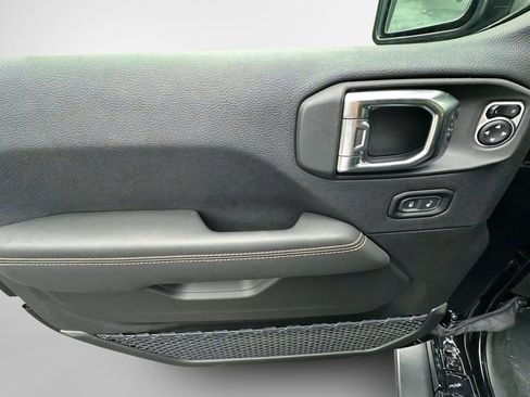 New 2025 Jeep Wrangler Rubicon 392 image 18