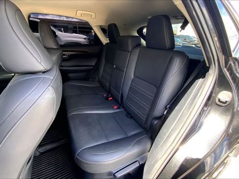 Used 2019 Lexus NX 300h AWD image 29