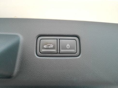 Used 2024 Genesis GV60 RWD image 26