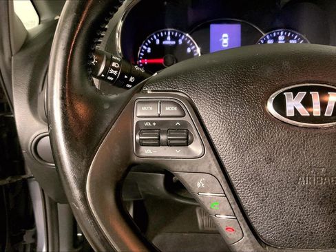 Used 2016 Kia Forte EX FWD image 18