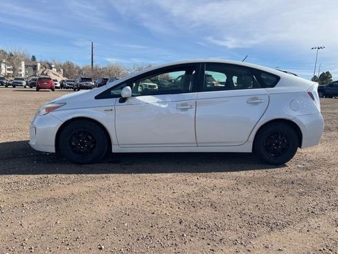 Used 2012 Toyota Prius Two image 2