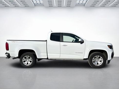 Used 2021 Chevrolet Colorado LT w/ Fleet Safety Package image 3