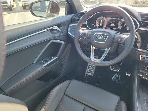 Certified 2025 Audi Q3 2.0T Premium Plus w/ Premium Plus Package image 13