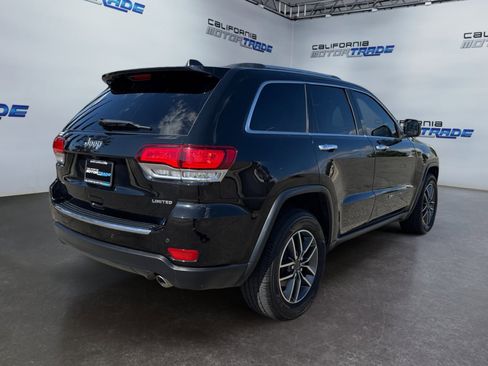 Used 2022 Jeep Grand Cherokee Limited image 5